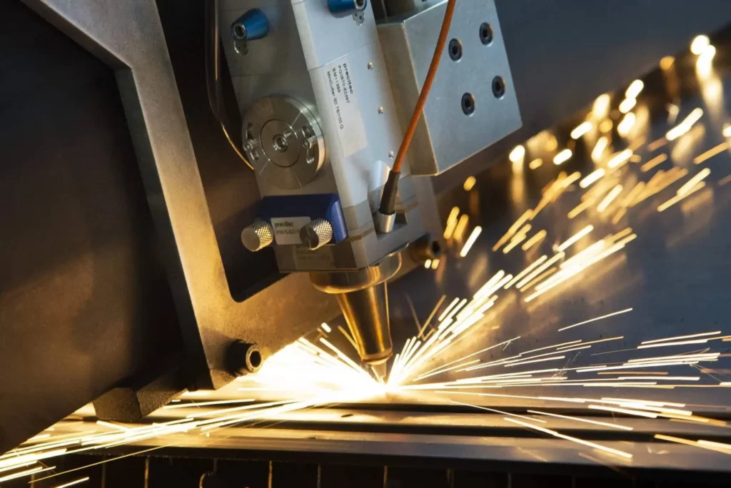 Máquinas de corte de metal - Corte de Metales con máquinas CNC laser y plasma - Motocono