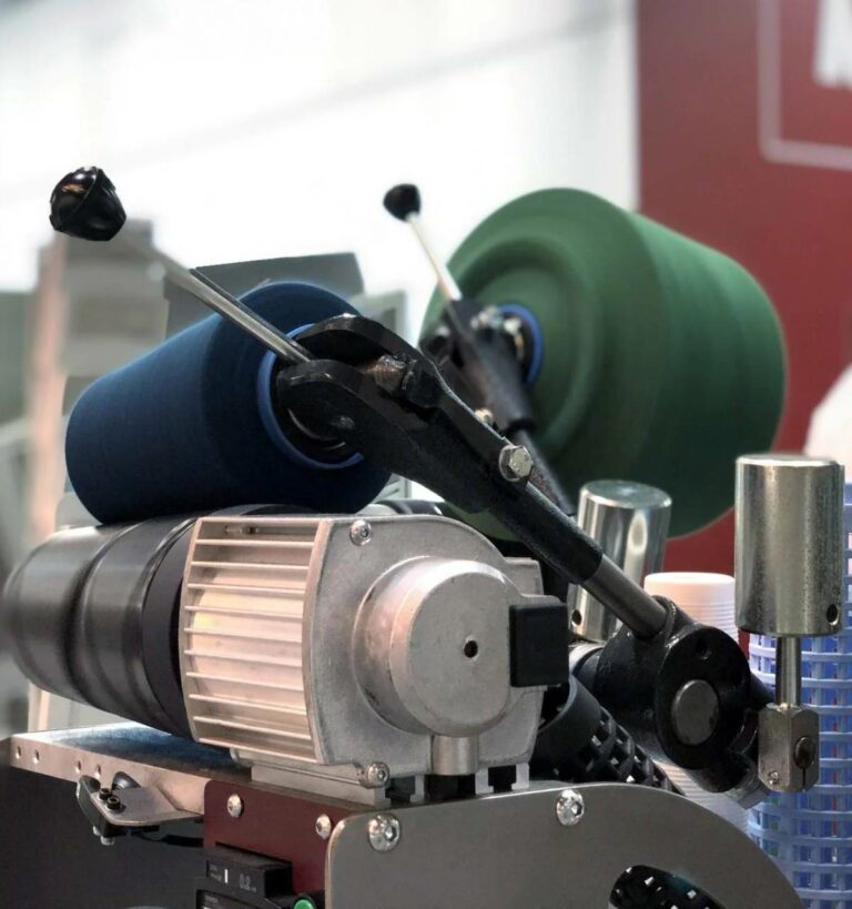 WINDING MACHINES FOR SPINNING AND TEXTILE INDUSTRY