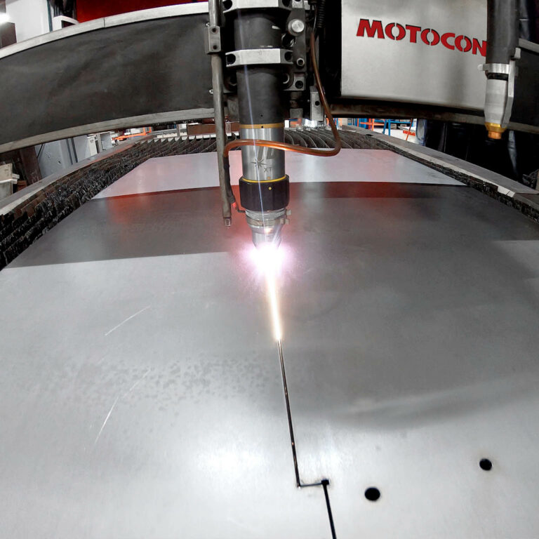 Máquina de corte por plasma para chapa fina hasta grandes espesores. - Motocono