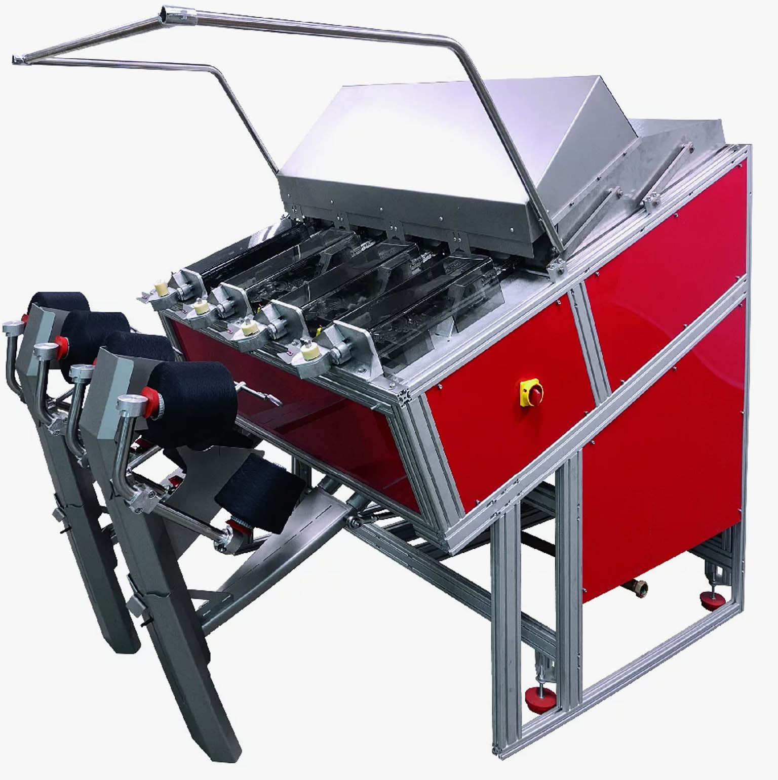 Machine for continuous shrinking of acrylic yarns in fine and medium yarns.